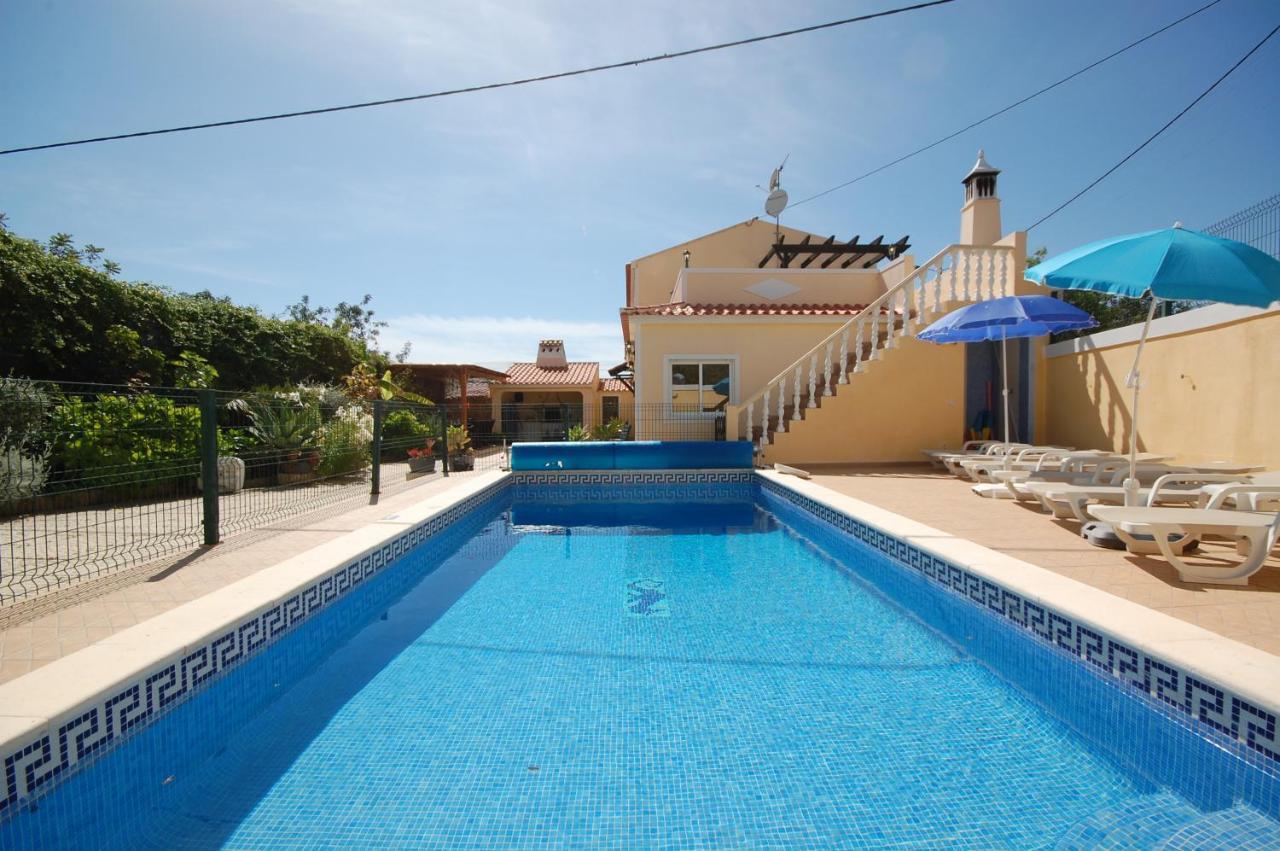 Vila Da Encosta - Private - Heated Swimming Pool - By Bedzy Albufeira Bagian luar foto