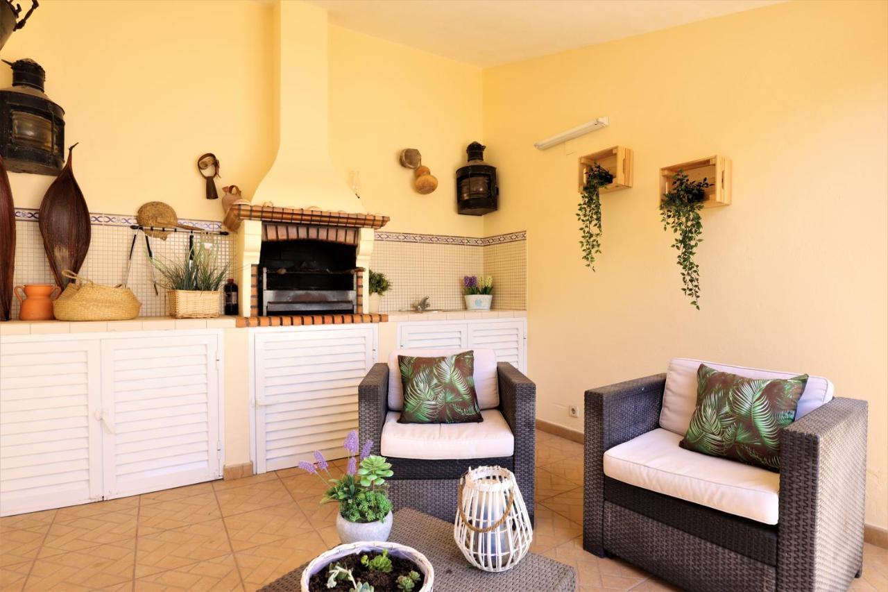 Vila Da Encosta - Private - Heated Swimming Pool - By Bedzy Albufeira Bagian luar foto